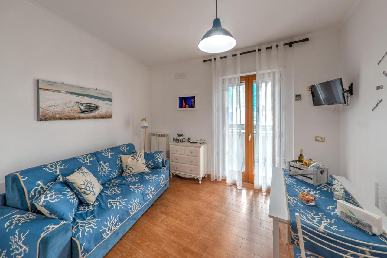 Casa Di Flo Apartment ซอร์เรนโต ภายนอก รูปภาพ